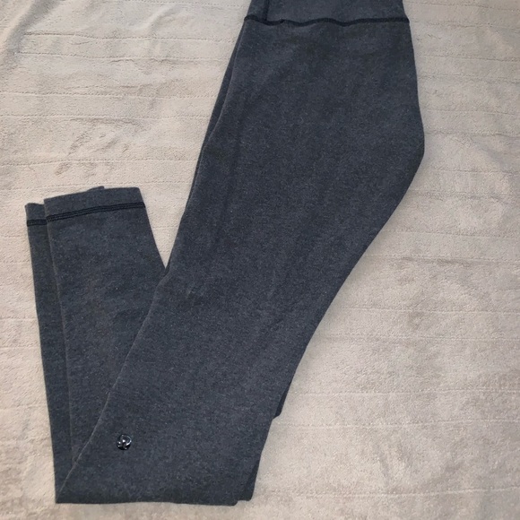 lululemon athletica Pants - Size 10 Grey LuLulemon Leggings